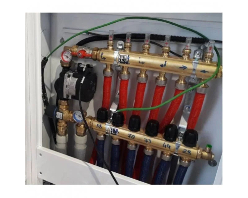 Насосно-смесительный узел Afriso с насосом Grundfos UPM3 FLEX AS 15-70/130 мм