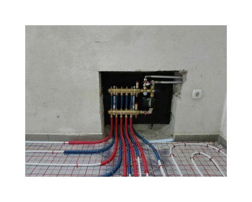 Насосно-смесительный узел Afriso с насосом Grundfos UPM3 FLEX AS 15-70/130 мм